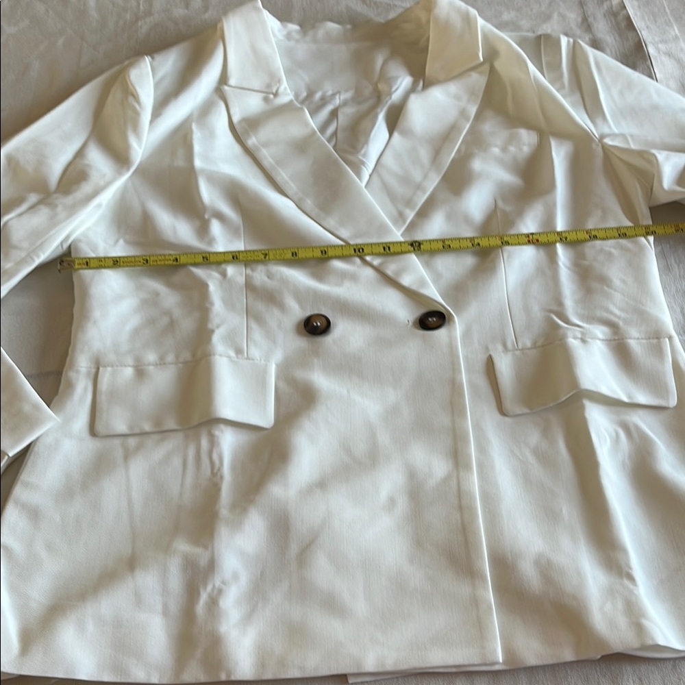 Elegant White Women's Blazer - Picture 7 of 8